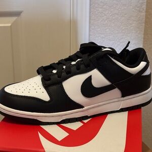 Nike Dunk Retro Low “Pandas” Men’s size 9.5